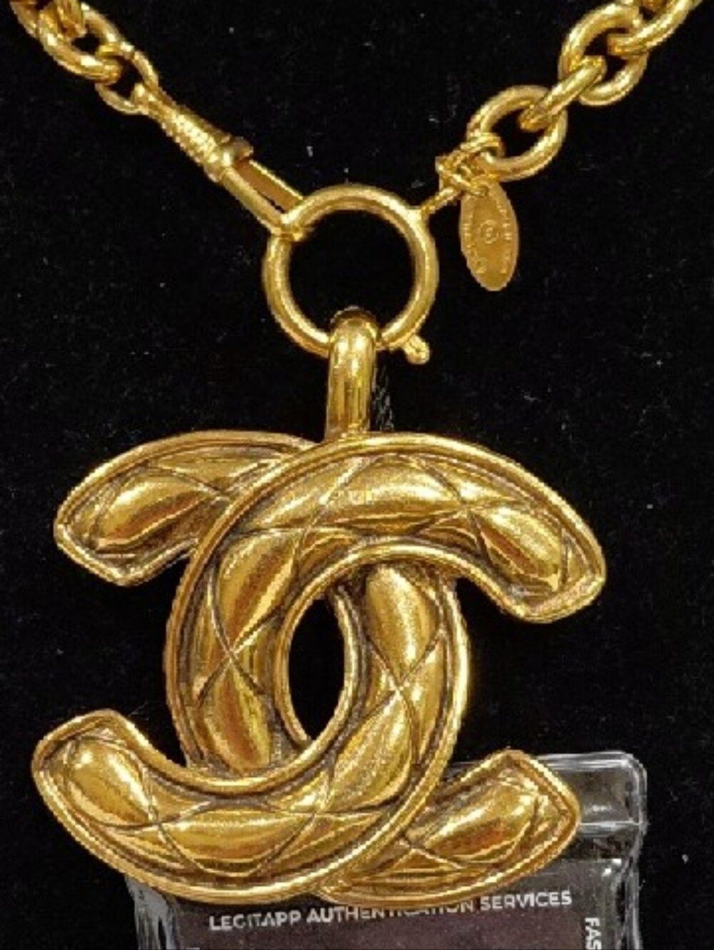 Classic Gold Plated Chanel Interlocking CC Matelasse Quilted Pendant Neclace!๐ - Picture 5 of 14